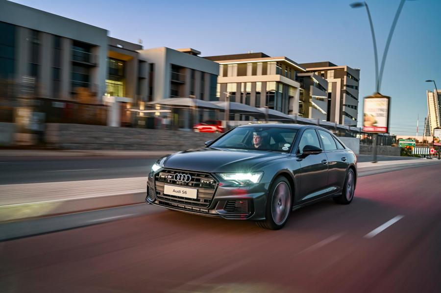  Audi S6 Sedan TFSI (C8) 2020 года  (ZA) (фото 7 из 40)